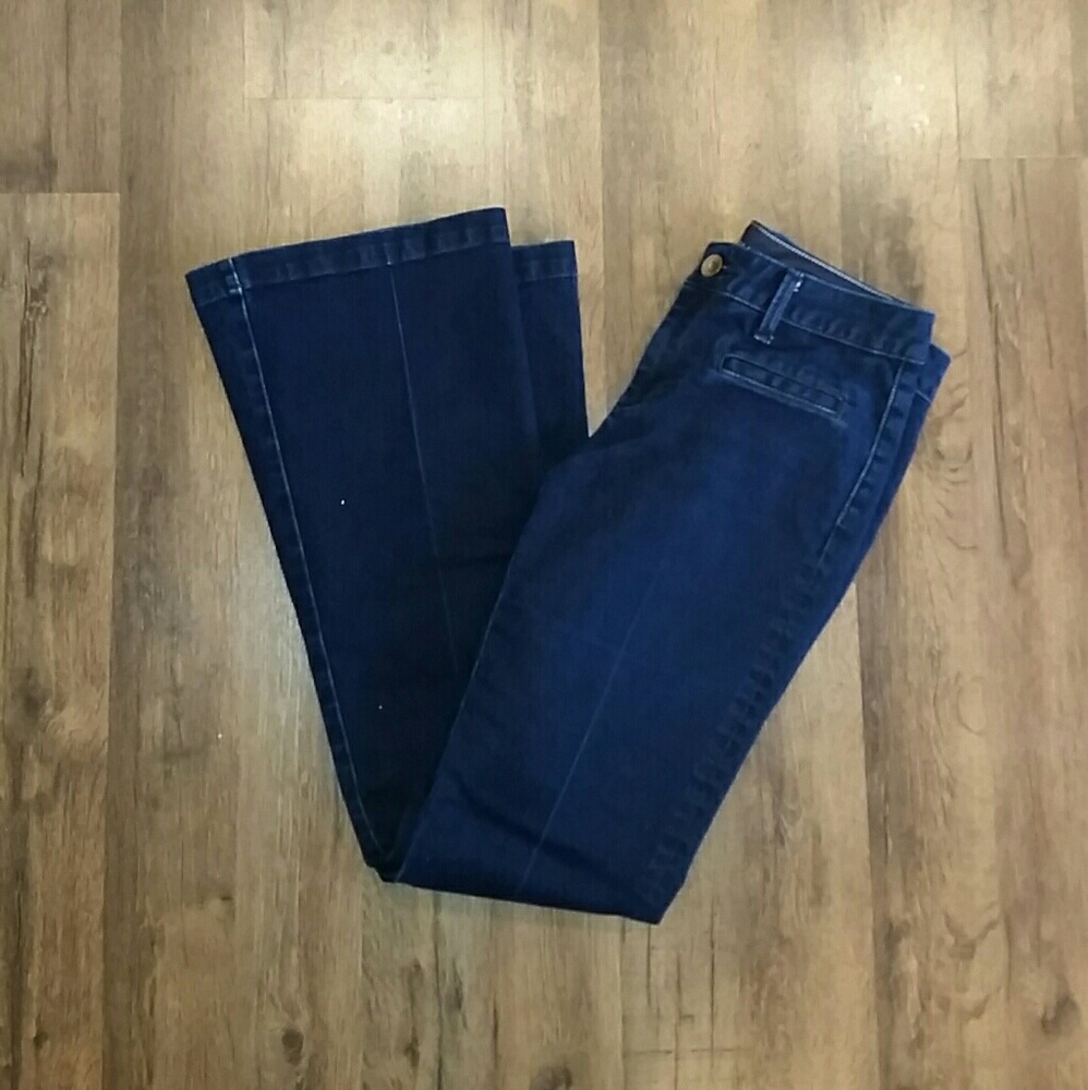 Banana Republic Flare jeans